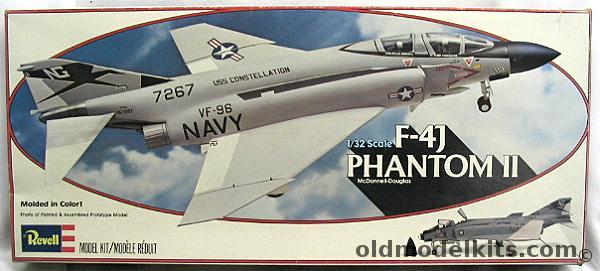 Revell 1/32 F-4J Phantom II, 4706 plastic model kit